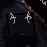 14k Gold 0.58 Ct Natural H Diamond Earrings