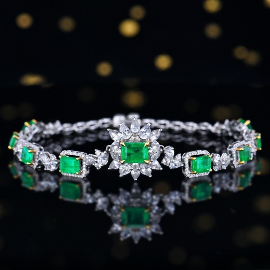 14k Gold 3.17 Ctw Vivid Green Natural Emerald & Diamond Bracelet