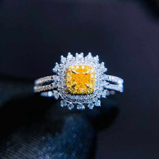 14k Gold 0.22 Ct Natural Yellow Diamond & Diamond Ring