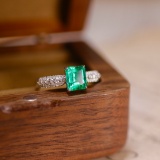 14k Gold 1.26 Ctw Vivid Green Natural Emerald & Diamond Ring