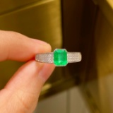 14k Gold 1.01 Ctw Vivid Green Natural Emerald & Diamond Ring