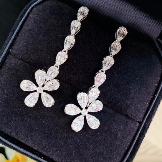 14k Gold 0.7 Ct Natural H Diamond Earrings