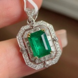 14k Gold 1.78 Ct Vivid Green Natural Emerald & Diamond Pendant