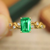 14k Gold 0.56 Ctw Vivid Green Natural Emerald & Diamond Ring