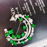 14k Gold 3.57 Ctw Vivid Green Natural Emerald & Diamond Brooch