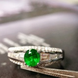 14k Gold 0.85 Ctw Vivid Green Natural Emerald & Diamond Ring