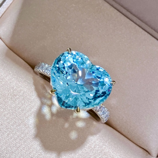 14k Gold 7.67 Ctw Natural Aquamarine & Diamond Ring