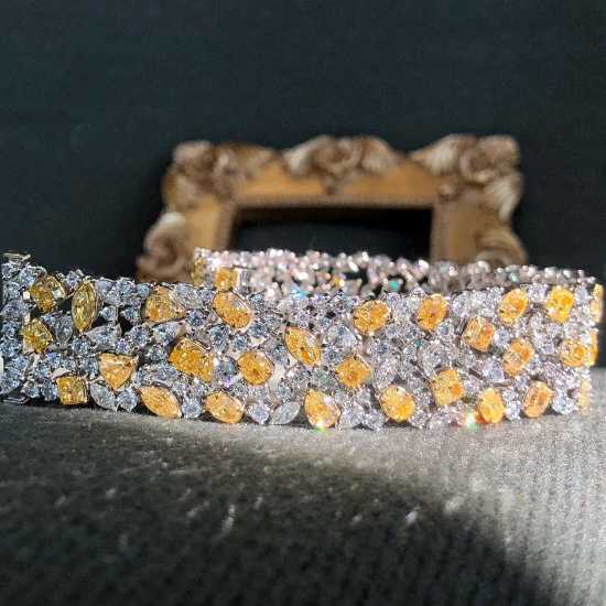 14k Gold 24.32 Ctw Natural Yellow Diamond & Diamond Bracelet