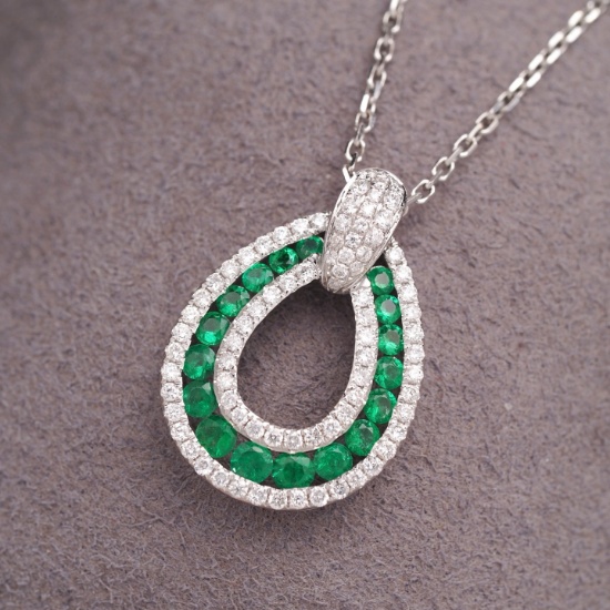 14k Gold 0.91 Ctw Vivid Green Natural Emerald & Diamond Necklace