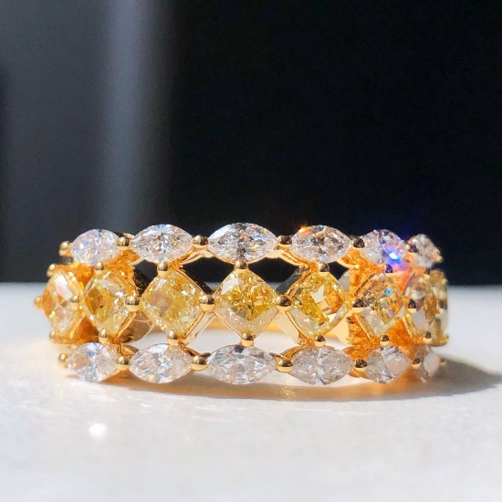 14k Gold 1.60 Ctw Natural Yellow Diamond & Diamond Ring