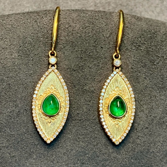 14k Gold 1.30 Ctw Vivid Green Natural Emerald & Diamond Earrings