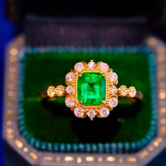 14k Gold 0.63 Ct Vivid Green Natural Emerald & Diamond Ring