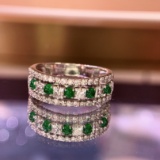 14k Gold 0.90 Ctw Vivid Green Natural Emerald & Diamond Ring