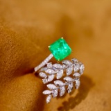 14k Gold 1.47 Ctw Vivid Green Natural Emerald & Diamond Ring