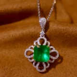 14k Gold 2.00 Ctw Vivid Green Natural Emerald & Diamond Pendant