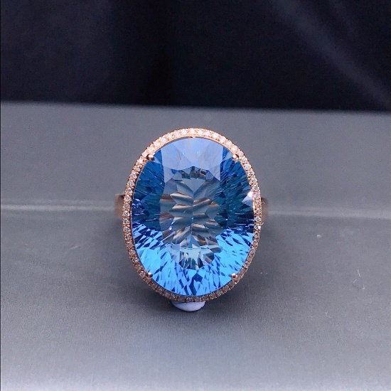 14k Gold 13.30 Ct Natural Topaz & Diamond Ring
