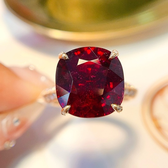14k Gold 9.65 Ct Natural Tourmaline & Diamond Ring