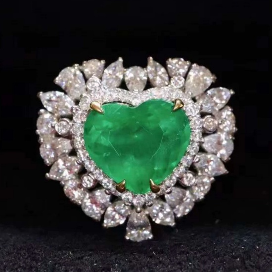 14k Gold 3.84 Ctw Vivid Green Natural Emerald & Diamond Ring