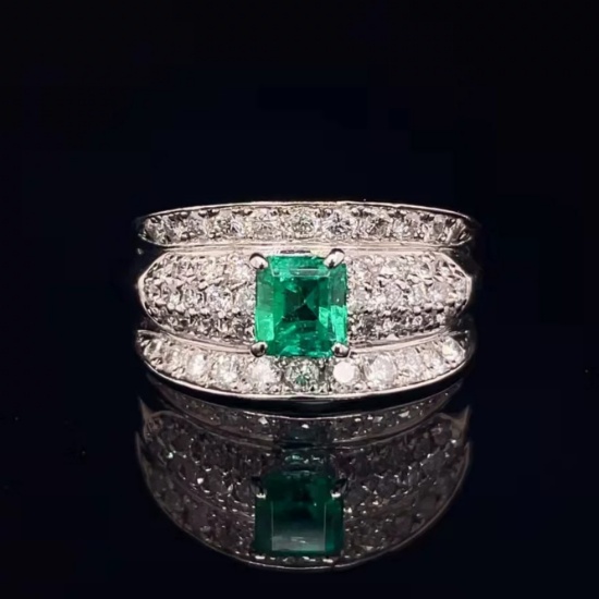 14k Gold 1.75 Ctw Vivid Green Natural Emerald & Diamond Ring