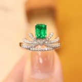 14k Gold 0.79 Ctw Vivid Green Natural Emerald & Diamond Ring