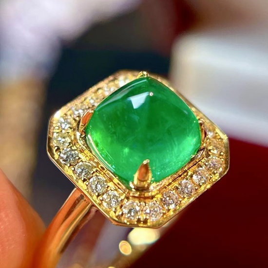 14k Gold 2.3 Ctw Vivid Green Natural Emerald & Diamond Ring