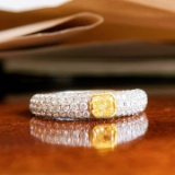 14k Gold 0.78 Ctw Natural Yellow Diamond & Diamond Ring