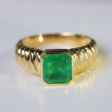 14k Gold 1.91 Ct Vivid Green Natural Emerald Ring