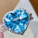 14k Gold 7.48 Ctw Natural Aquamarine & Diamond Ring