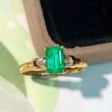14k Gold 0.95 Ctw Vivid Green Natural Emerald & Diamond Ring