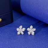 14k Gold 0.62 Ctw Natural H Diamond Earrings