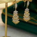 14k Gold 0.6 Ct Natural H Diamond Earrings