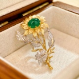 14k Gold 1.95 Ctw Vivid Green Natural Emerald & Diamond Brooch
