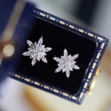 14k Gold 0.3 Ct Natural H Diamond Earrings