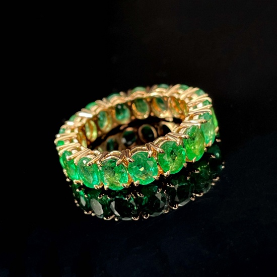 14k Gold 4.59 Ct Vivid Green Natural Emerald Ring