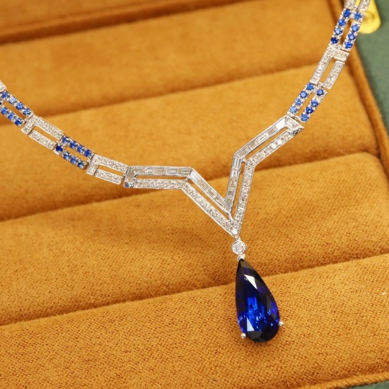 14k Gold 4.67 Ctw Natural Sapphire & Diamond Necklace