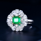 14k Gold 0.72 Ctw Vivid Green Natural Emerald & Diamond Ring