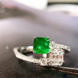14k Gold 0.78 Ctw Vivid Green Natural Emerald & Diamond Ring