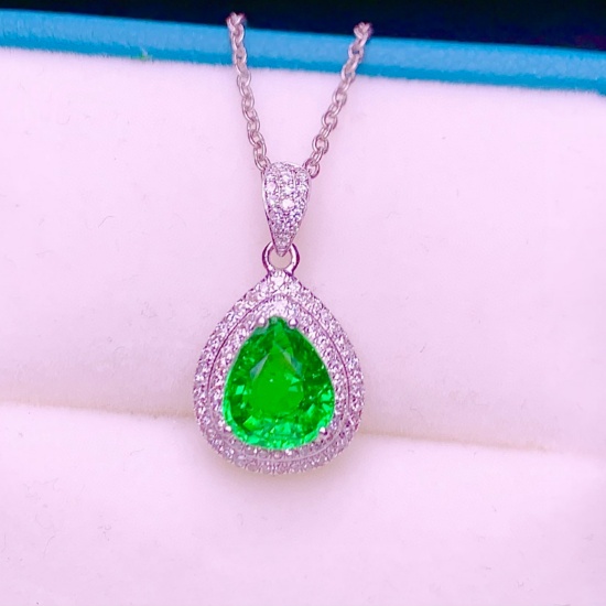 14k Gold 1.15 Ct Natural Tsavorite & Diamond Pendant( Without Chain )