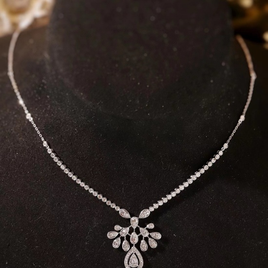 14k Gold 1.1 Ct Natural H Diamond Necklace