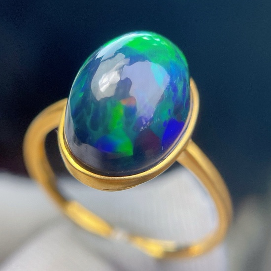 14k Gold 5 Ct Natural Opal Ring