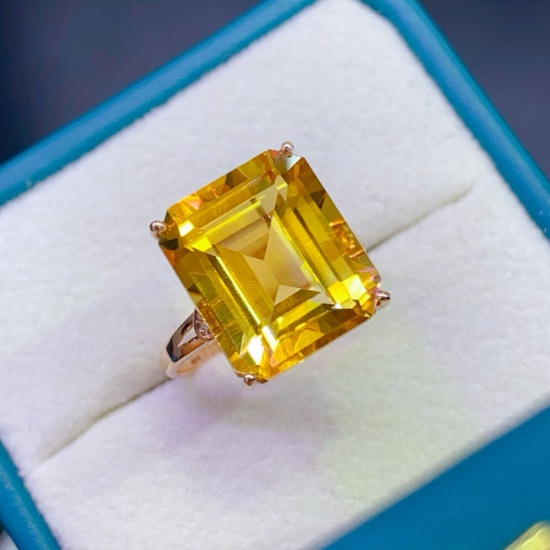 14k Gold 9.41 Ctw Natural Citrine & Diamond Ring