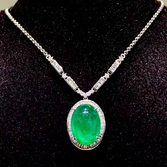 14k Gold 6.5 Ct Natural Emerald & Diamond Necklace