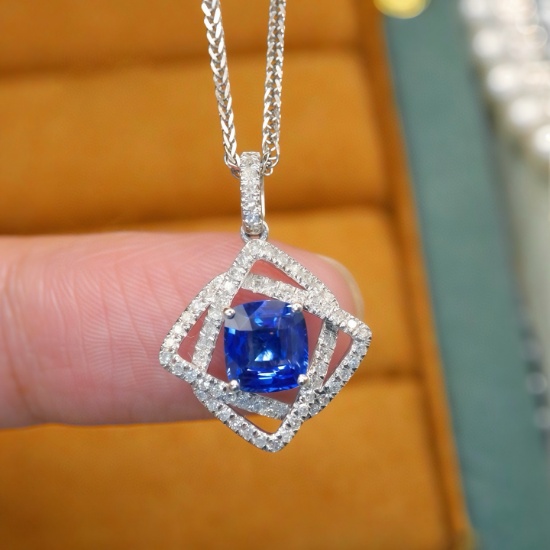 14k Gold 1.25 Ctw Natural Sapphire & Diamond Pendant( Without Chain )