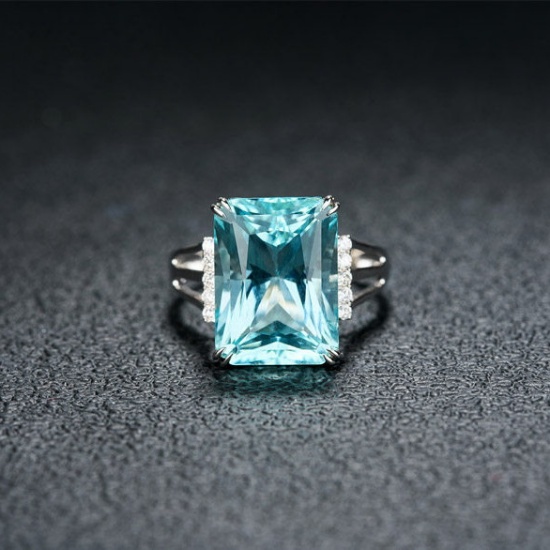 14k Gold 8.15 Ct Natural Aquamarine & Diamond Ring
