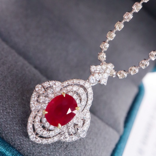 14k Gold 1.58 Ctw Natural Ruby & Diamond Pendant( Without Chain )