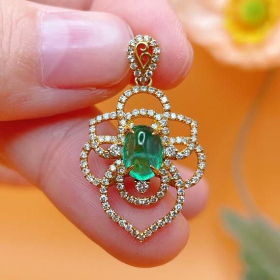 14k Gold 1.83 Ctw Natural Emerald & Diamond Pendant( Without Chain )