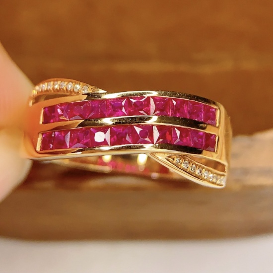 14k Gold 1.5 Ct Natural Ruby & Diamond Ring