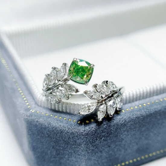 Gia Certified 14k Gold 0.88 Ctw Natural Green Diamond & Diamond Ring