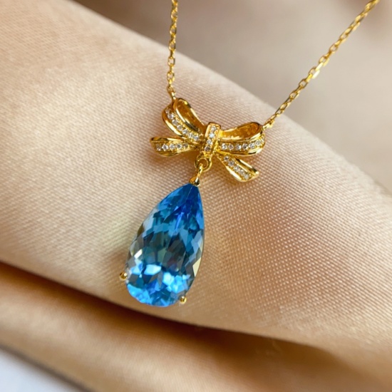 14k Gold 5.50 Ct Natural Topaz & Diamond Necklace