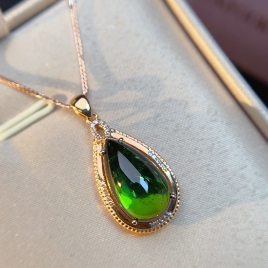 14k Gold 8.30 Ctw Natural Tourmaline & Diamond Pendant( Without Chain )